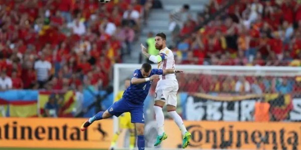 DeepSeek评足球史上十大空霸：C罗仅第三，宿茂臻入选