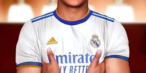 这回底气足了！纳赛尔挖苦姆巴佩，拿下欧冠奖杯他们登顶豪门