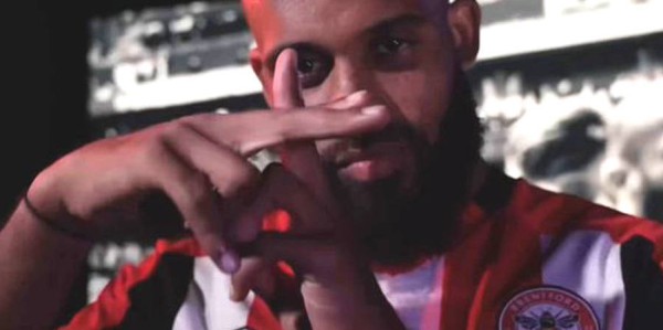 曝曼联签姆贝莫限期恐推迟两周！打持久战，拉爵誓要节省这250万