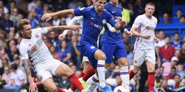 法国杯跨级别较量：斯特拉斯主场迎战敦刻尔克，法甲劲旅冲击晋级