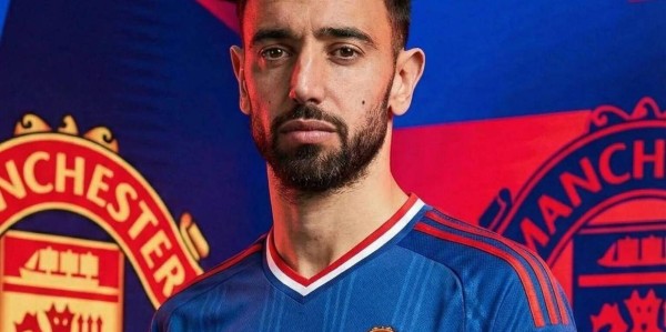 B费40万周薪续约传闻真相揭秘！曼联不再两难，留下队长已成必然