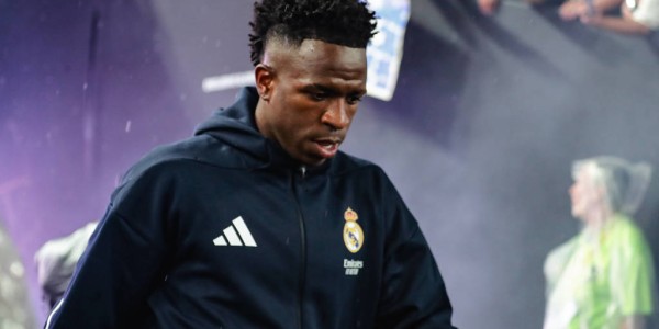 C罗的点拨助维尼修斯成为皇马新领袖