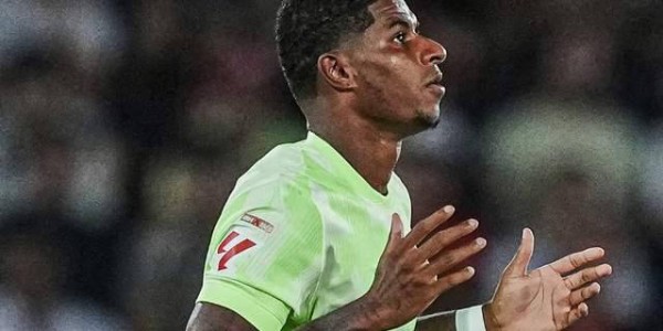 巴萨欲买断拉什福德合同至2030：降薪再签长约